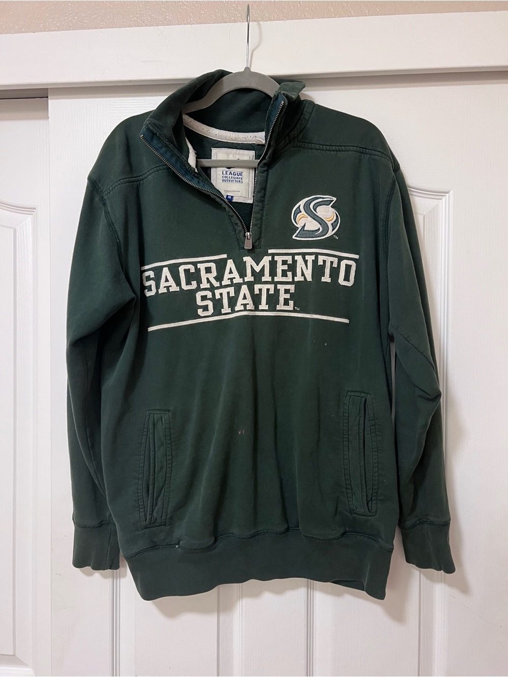 Sacramento State Green Quarter-Zip Pullover Sweatshirt - Med